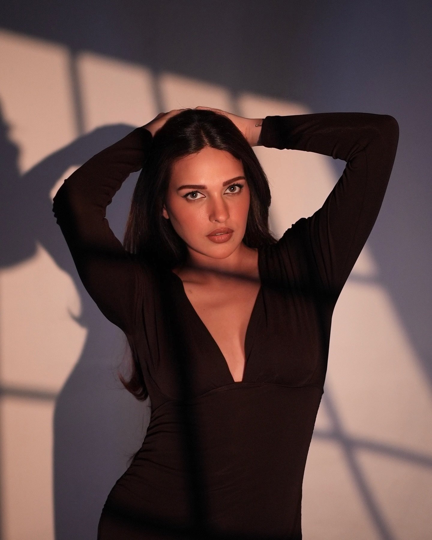 himanshi khurana fiance