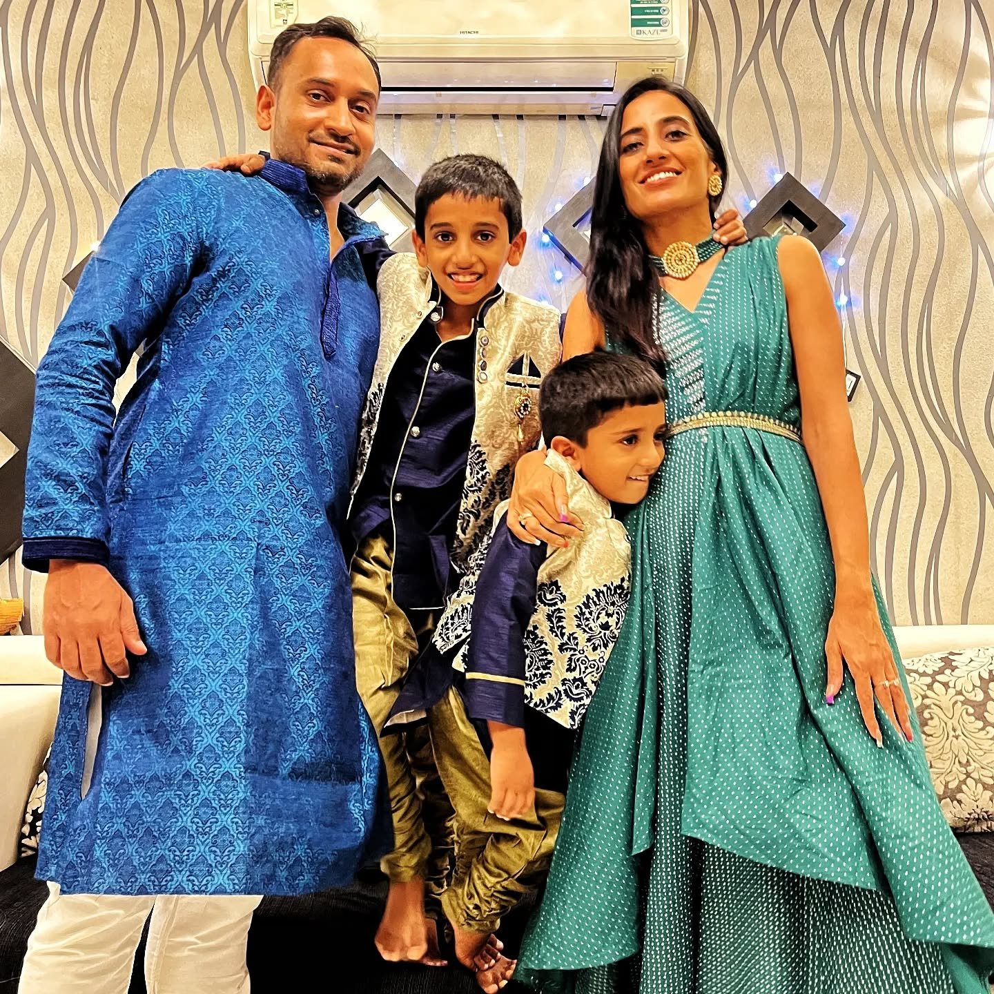 vineeta singh net worth