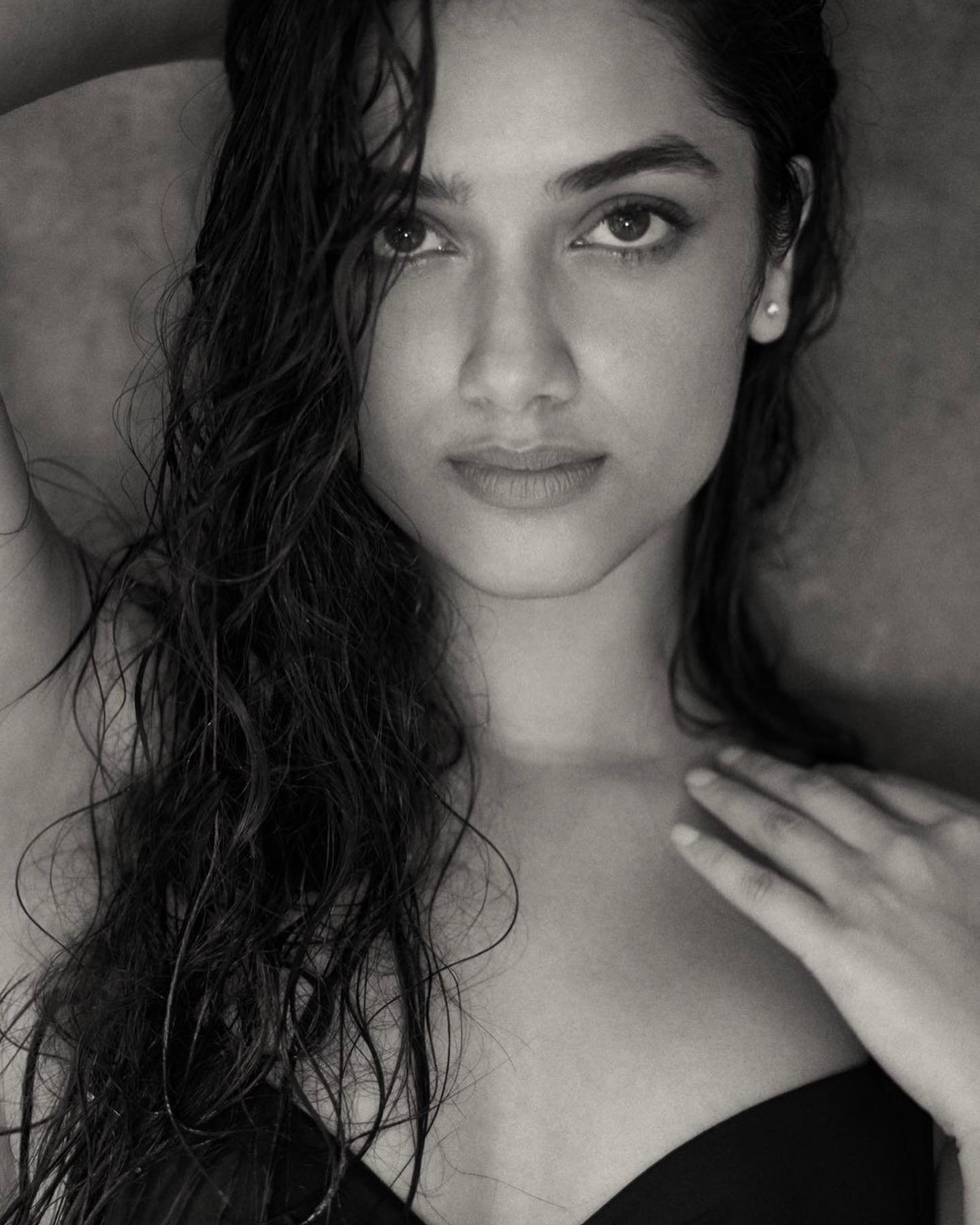 bhagyashri borse age